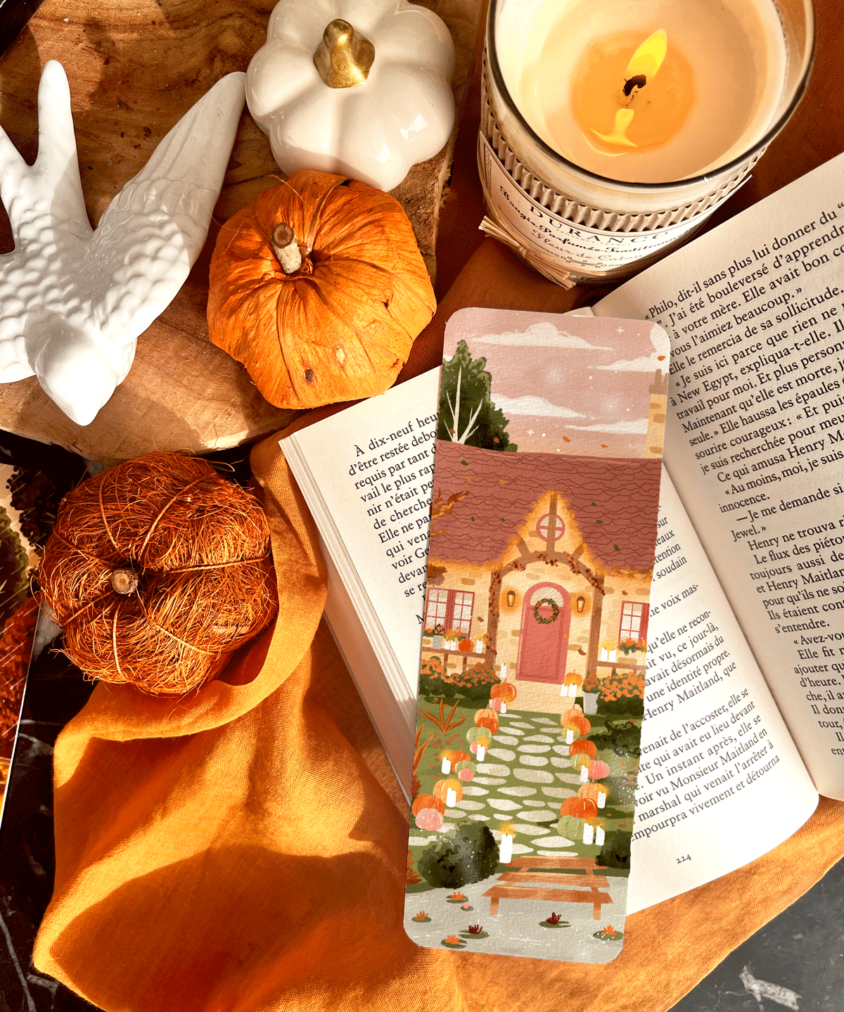 mockup-marquepage-automne_2f3fd9e5-023f-4274-827e-dbf5f4a61535.png